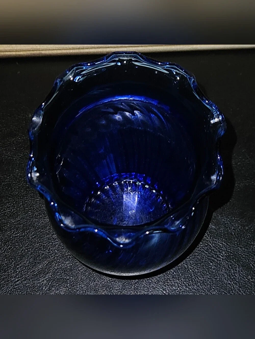 Vintage Anchor Hocking Cobalt Blue Swirl Glass Vase Ruffled/Scalloped Edge